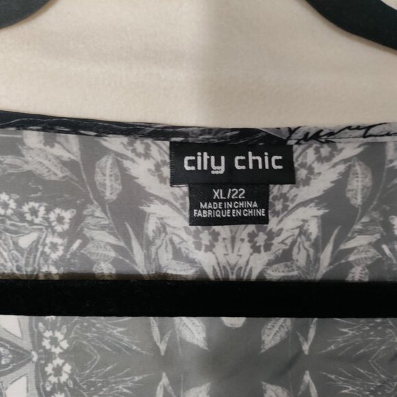 City‎ Chic Semi Shear Kaftan Cover Up Plus Size 22 - Picture 3 of 6